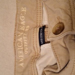 American Eagle Khaki Super Stetch pants sz 4 Long